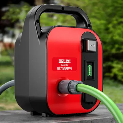 Elektrische Sumpfpumpe, ländliche Gemüsefeldbewässerungspumpe, wiederaufladbare elektrische Lithium-Sumpfpumpe, landwirtschaftliche Bewässerung im Freien