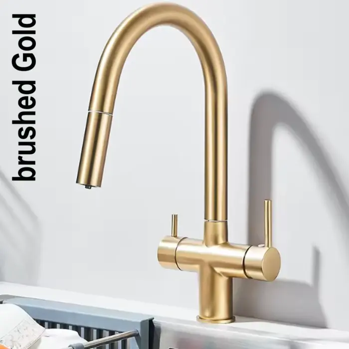 goldfarbig gebürstet